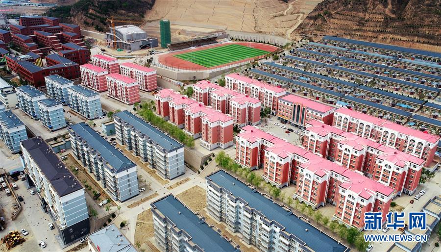 （新華全媒頭條&middot;圖文互動(dòng)）（14）鍛造領(lǐng)航復(fù)興的中流砥柱&mdash;&mdash;寫(xiě)在&ldquo;不忘初心、牢記使命&rdquo;主題教育即將啟動(dòng)之際