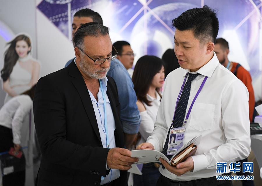 (圖文互動(dòng))(3)風(fēng)雨不動(dòng)安如山——“今日之中國(guó)”系列述評(píng)之七