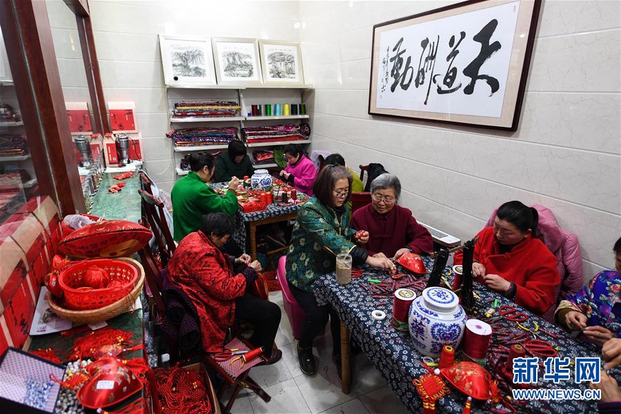 （新華全媒頭條&middot;圖文互動）（9）文明之光照亮復(fù)興之路&mdash;&mdash;以習(xí)近平同志為核心的黨中央關(guān)心文化和自然遺產(chǎn)保護工作紀(jì)實