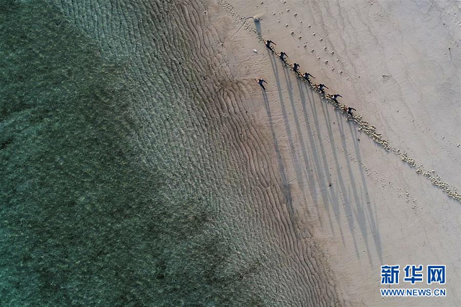 （壯麗70年&middot;奮斗新時(shí)代&middot;新華全媒頭條&middot;圖文互動(dòng)）（3）&ldquo;你在我的航程上，我在你的視線里&rdquo;&mdash;&mdash;走進(jìn)海軍西沙中建島官兵的五彩世界