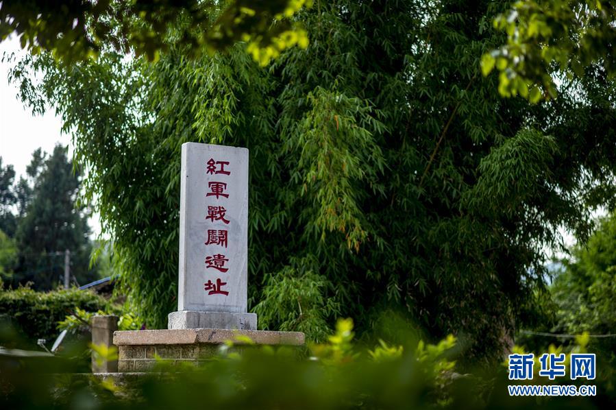 (壯麗70年·奮斗新時代——記者再走長征路·圖文互動)(6)龍云“獻”圖: “助力”巧渡金沙江