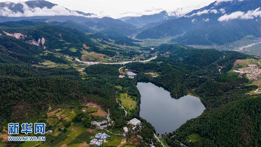 （壯麗70年&middot;奮斗新時代&mdash;&mdash;記者再走長征路&middot;圖文互動）（1）彝海結(jié)盟后，掩護(hù)紅軍旗的5400天&mdash;&mdash;鮮為人知的彝家護(hù)旗故事