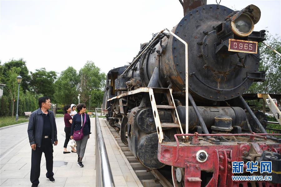 (壯麗70年·奮斗新時代——共和國發(fā)展成就巡禮·圖文互動)(4)以“綠色”身姿站上發(fā)展前沿——甘肅綠色轉(zhuǎn)型發(fā)展紀(jì)實