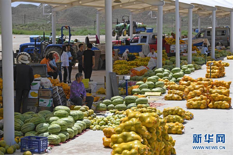 （壯麗70年&middot;奮斗新時(shí)代&mdash;&mdash;共和國發(fā)展成就巡禮&middot;圖文互動(dòng)）（5）生態(tài)美、百姓富&mdash;&mdash;品讀嶄新&ldquo;寧夏畫卷&rdquo;