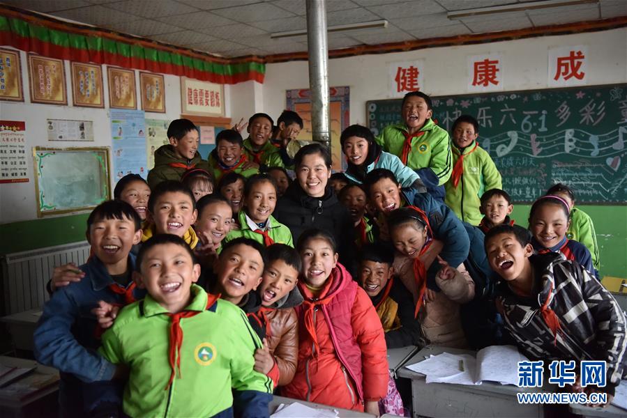 （不忘初心、牢記使命&middot;圖文互動）（3）青春之花綻放五千米云端&mdash;&mdash;記扎根海拔最高縣小學(xué)教師夫妻杜安東、曹曉花