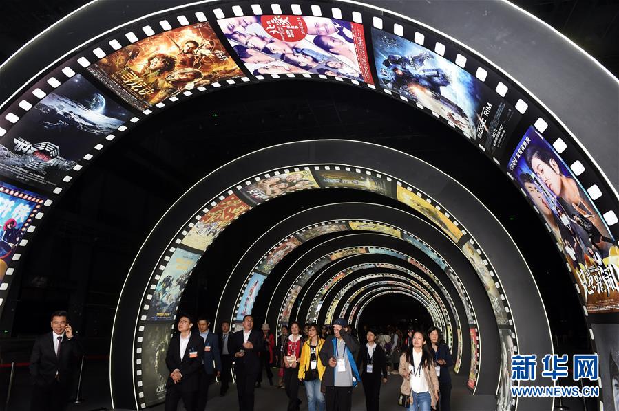 (壯麗70年·奮斗新時代——共和國發(fā)展成就巡禮)(8)看今朝齊風(fēng)魯韻 七十載芳華正勁——新中國成立以來山東領(lǐng)先發(fā)展紀(jì)實