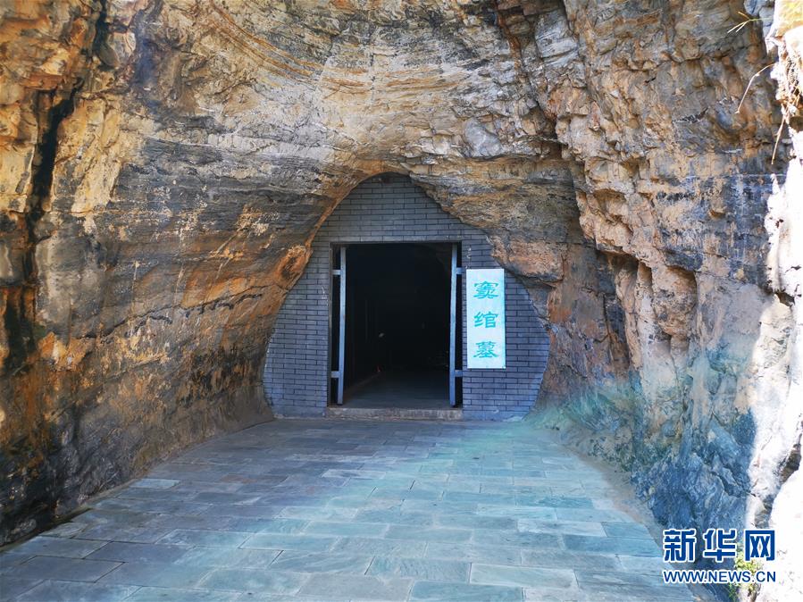 （新華調(diào)查&middot;新中國(guó)考古重大發(fā)現(xiàn)&middot;圖文互動(dòng)）（2）滿城漢墓：點(diǎn)一盞長(zhǎng)信宮燈，看不盡金縷玉衣