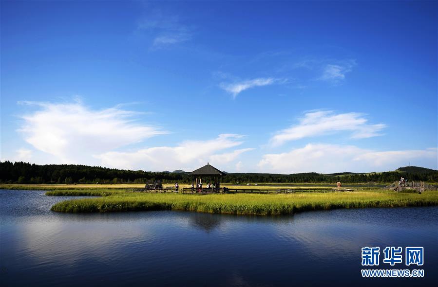 (壯麗70年·奮斗新時(shí)代——共和國(guó)發(fā)展成就巡禮·圖文互動(dòng))(6)人民至上的生動(dòng)實(shí)踐——共和國(guó)民生發(fā)展成就巡禮