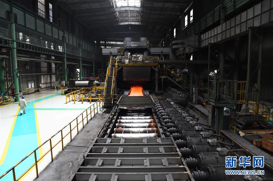 (新華全媒頭條·圖文互動)(4)百年首鋼 百煉成鋼——從鋼鐵強(qiáng)國“夢工廠”到改革轉(zhuǎn)型“排頭兵”