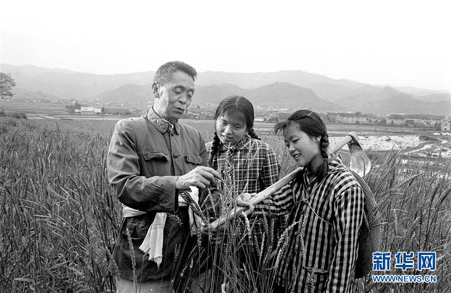 （紅土地&ldquo;往事新說(shuō)&rdquo;&middot;圖文互動(dòng)）（1）萬(wàn)里征途為初心　夫妻接力踐使命