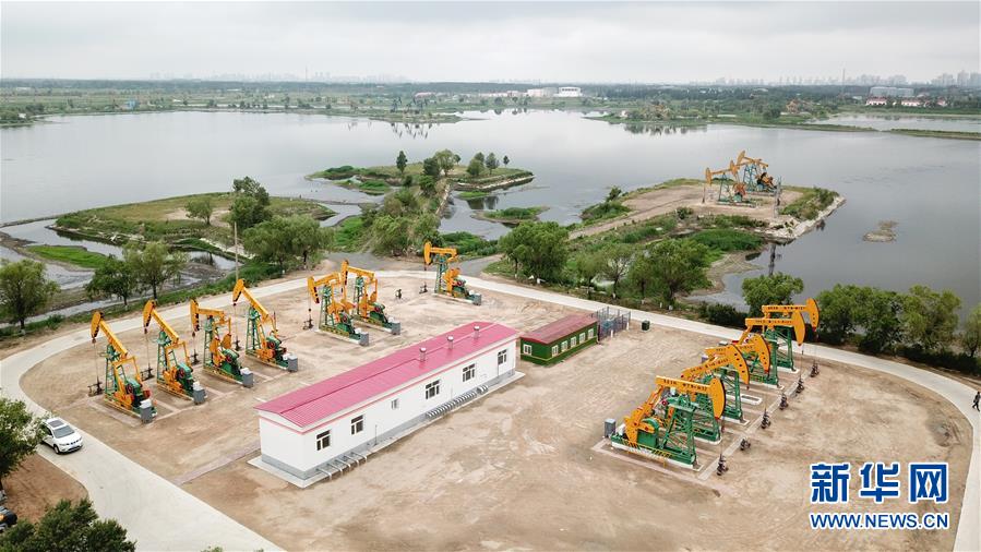 （圖文互動）（13）當(dāng)好標(biāo)桿旗幟 建設(shè)百年油田&mdash;&mdash;寫在大慶油田發(fā)現(xiàn)60周年之際