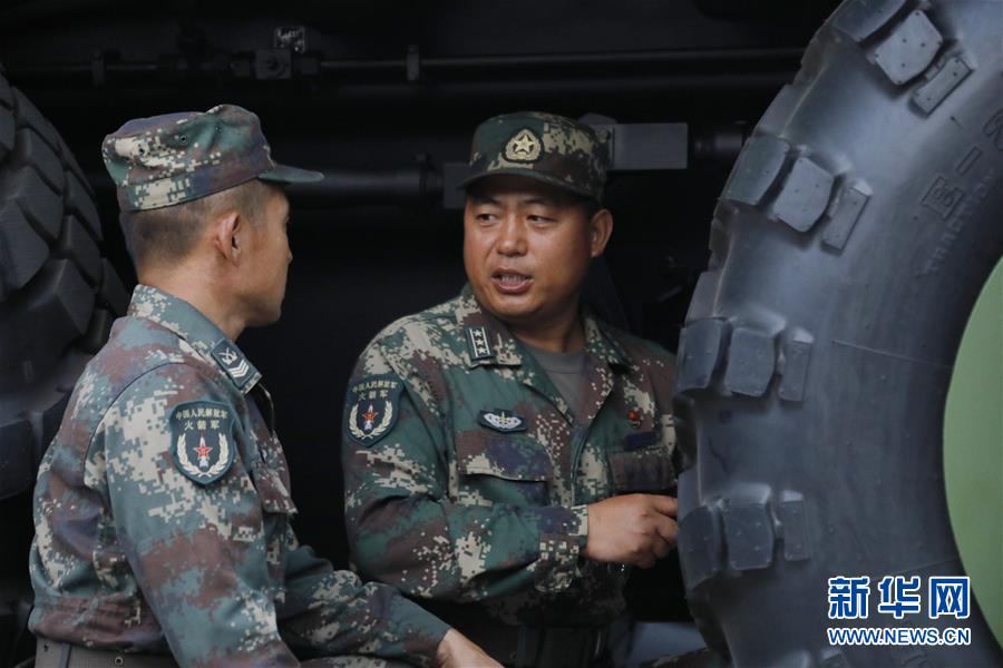 （圖文互動）袁紀(jì)云：帶好&ldquo;東風(fēng)快遞&rdquo;代表隊(duì)