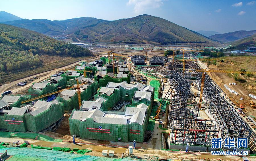 (體育)(1)2022年北京冬奧會張家口冬奧村主體結(jié)構(gòu)正式封頂