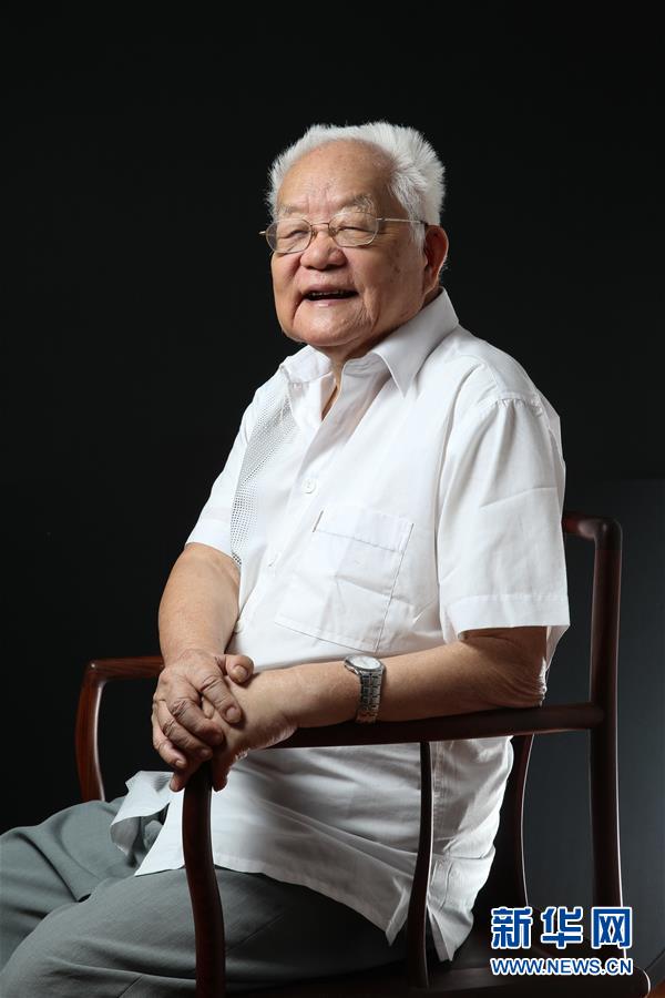 （壯麗70年&middot;奮斗新時代&mdash;&mdash;共和國榮光&middot;圖文互動）（1）吳文?。簞?chuàng)&ldquo;中國方法&rdquo;，尋數(shù)學之&ldquo;道&rdquo;