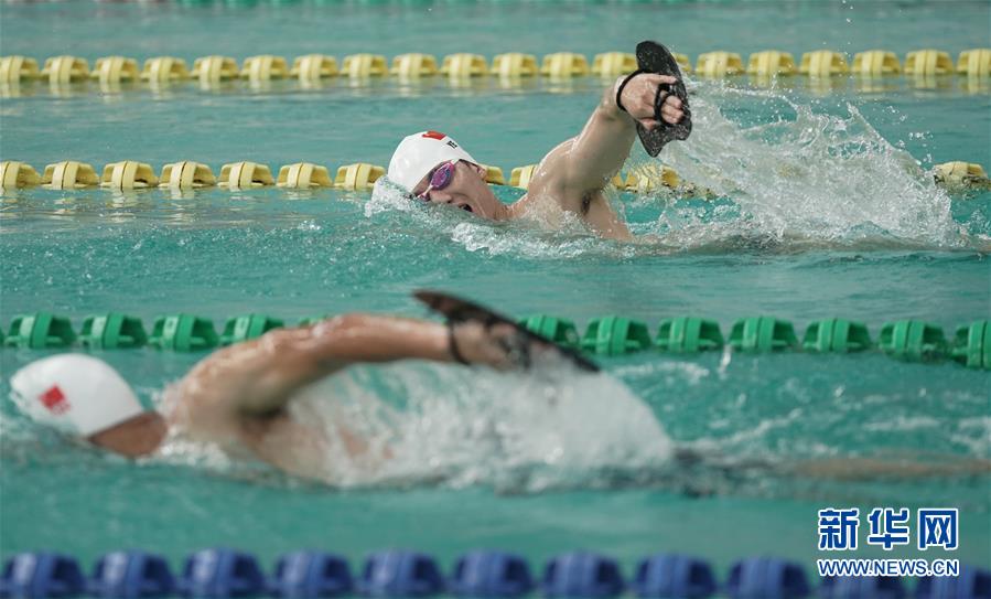 (軍運會·圖文互動)(3)斗志昂揚創(chuàng)佳績 壯懷激烈展雄風——八一空軍五項隊成長記(配本社同題文字稿)