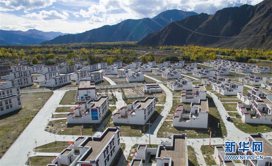 (新華全媒頭條·決戰(zhàn)決勝脫貧攻堅(jiān)·圖文互動)(7)歷史的決戰(zhàn) 偉大的創(chuàng)舉——“世界屋脊”上的反貧困奇跡