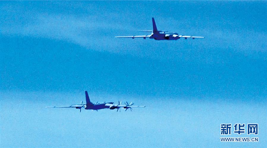 （新華全媒頭條&middot;人民空軍70年&middot;圖文互動(dòng)）（9）陽(yáng)光照耀奮飛的航程&mdash;&mdash;黨中央、中央軍委和習(xí)主席關(guān)心人民空軍建設(shè)發(fā)展紀(jì)實(shí)