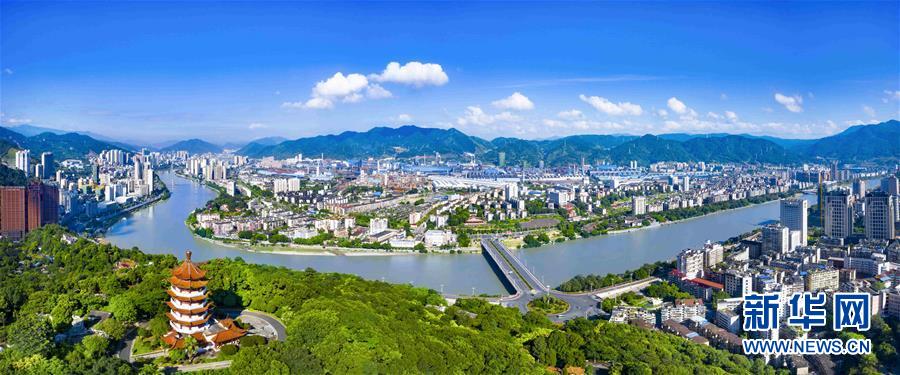 （新華全媒頭條&middot;四中全會(huì)精神在基層&middot;圖文互動(dòng)）（5）&ldquo;活優(yōu)富美&rdquo;&mdash;&mdash;八閩大地感受&ldquo;中國(guó)之治&rdquo;的生動(dòng)樣本