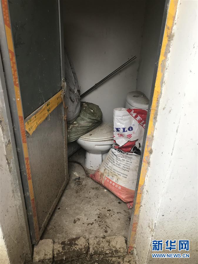 (新華視點·國務(wù)院農(nóng)村人居環(huán)境整治大檢查·圖文互動)(1)抽查10多戶新廁竟無一使用 農(nóng)村改廁豈能“為改而改”