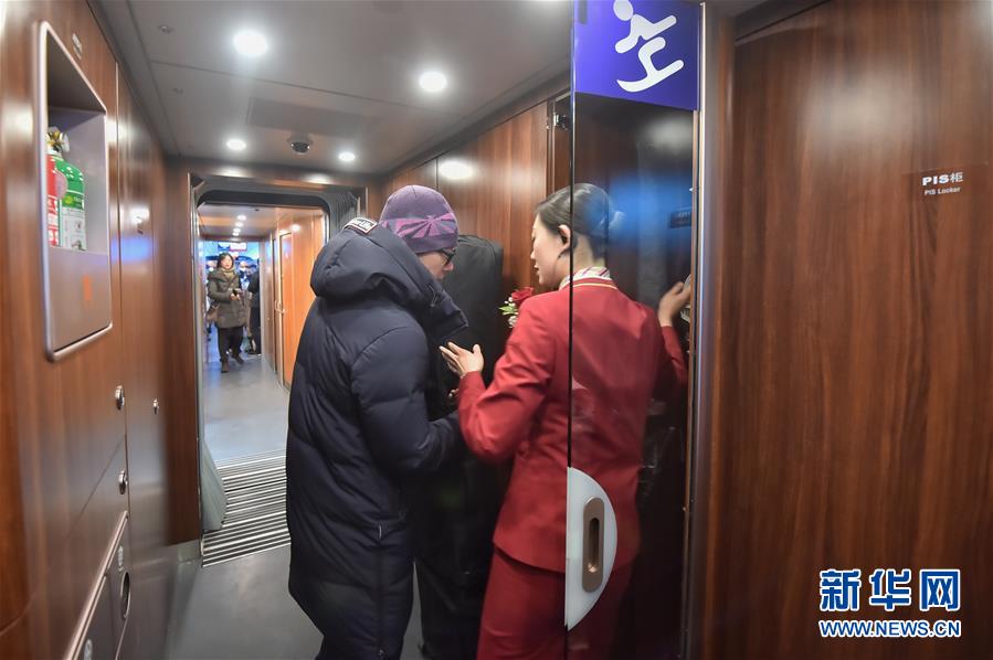 （新華全媒頭條&middot;圖文互動(dòng)）（7）百年跨越，逐夢京張&mdash;&mdash;寫在京張高鐵開通暨中國高鐵突破3.5萬公里之際