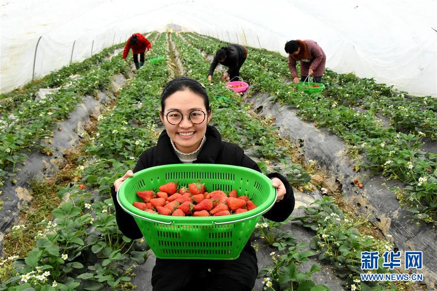 （新華全媒頭條&middot;兩會(huì)特別報(bào)道&middot;圖文互動(dòng)）（3）中國(guó)發(fā)展的明天一定更美好&mdash;&mdash;從全國(guó)兩會(huì)看奮進(jìn)中國(guó)的發(fā)展信心