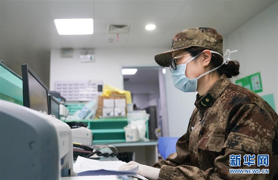 (新華全媒頭條·圖文互動(dòng))(22)萬(wàn)眾一心迎挑戰(zhàn) 眾志成城戰(zhàn)疫情——全國(guó)總動(dòng)員打響疫情防控阻擊戰(zhàn)紀(jì)實(shí)