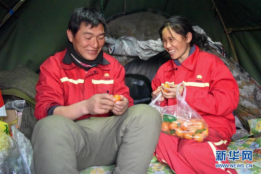 （新春走基層&middot;圖文互動(dòng)）（7）寒冬里，&ldquo;沙漠玫瑰&rdquo;猶自綻放