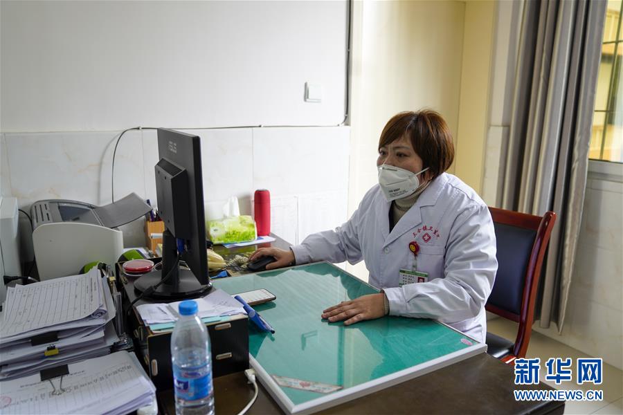 （聚焦疫情防控&middot;圖文互動(dòng)）（2）一對抗疫夫妻的&ldquo;一線連軸轉(zhuǎn)&rdquo;