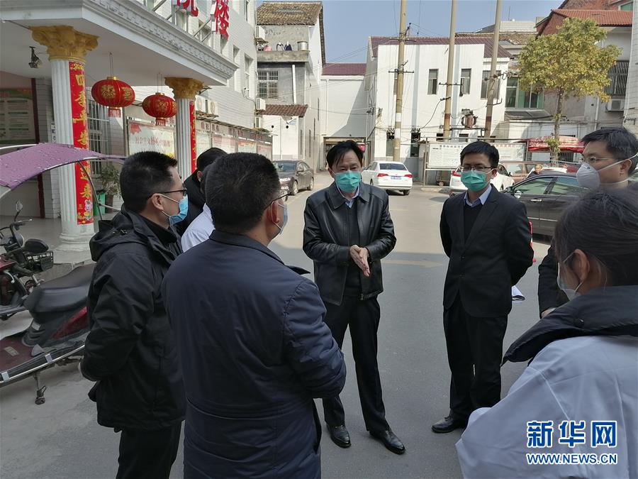 (聚焦疫情防控·圖文互動(dòng))(2)戰(zhàn)“疫”局長(zhǎng)倒下前的最后一班崗