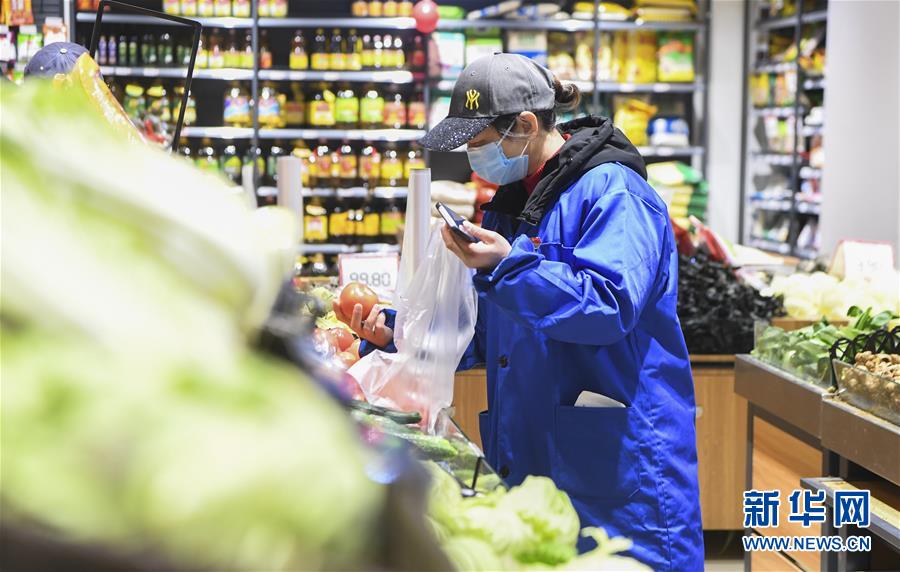 （聚焦疫情防控&middot;圖文互動）（4）&ldquo;排查越嚴(yán)密，群眾越安心&rdquo;&mdash;&mdash;重慶日均組織40多萬人有序排查疫情