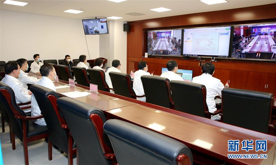 （聚焦疫情防控&middot;圖文互動）（2）解放軍總醫(yī)院為火神山醫(yī)院患者開展首次5G遠程會診