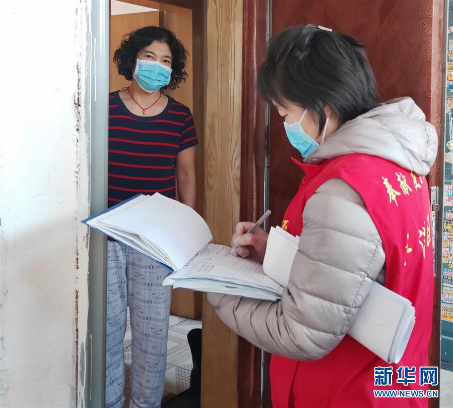 （聚焦疫情防控&middot;圖文互動）&ldquo;標兵舉黨旗，跟我一起上&rdquo;&mdash;&mdash;吉林&ldquo;小巷總理&rdquo;戰(zhàn)&ldquo;疫&rdquo;記