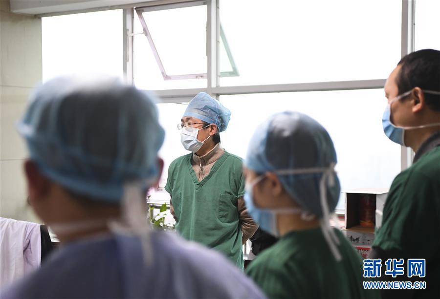 (抗疫一線群英譜·圖文互動(dòng))(8)“老兵”崔勇