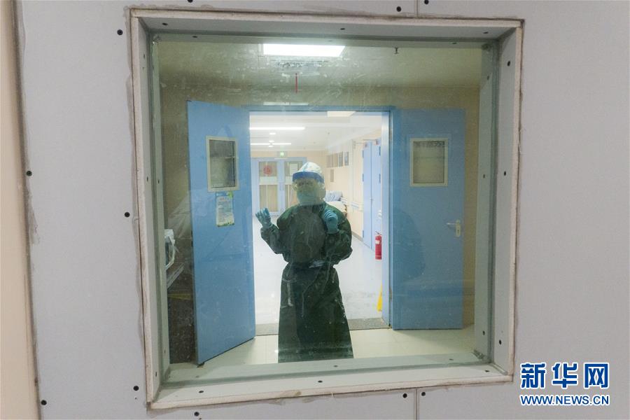 （新華全媒頭條&middot;圖文互動(dòng)）（9）&ldquo;與國(guó)家同舟，與人民共濟(jì)&rdquo;&mdash;&mdash;新冠肺炎重癥救治同濟(jì)醫(yī)院戰(zhàn)&ldquo;疫&rdquo;直擊