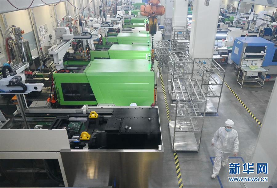 （來自經(jīng)濟(jì)前沿的故事&middot;企業(yè)復(fù)工復(fù)產(chǎn)&middot;圖文互動(dòng)）（1）&ldquo;危機(jī)中發(fā)現(xiàn)新商機(jī)&rdquo;&mdash;&mdash;中國科技制造企業(yè)復(fù)工復(fù)產(chǎn)觀察