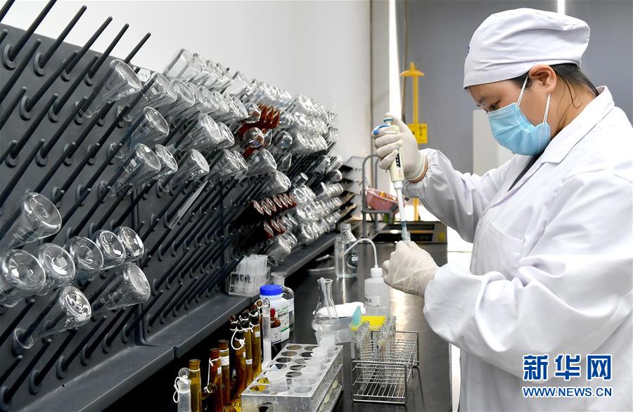 （圖文互動）（2）&ldquo;春天到了，熟悉的生活正在慢慢回來&rdquo;&mdash;&mdash;陜西多地復(fù)產(chǎn)復(fù)工一線見聞