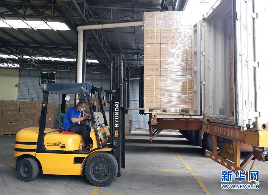 （抓好經(jīng)濟發(fā)展 應(yīng)對復(fù)雜局面&middot;圖文互動）（5）在&ldquo;家電之都&rdquo;順德看&ldquo;中國制造&rdquo;抗壓前行 