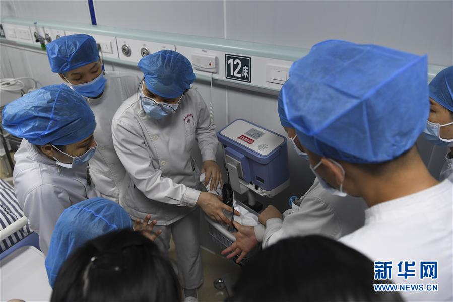 （圖文互動(dòng)）（1）&ldquo;你們逆行，我們護(hù)航&rdquo;&mdash;&mdash;廣西關(guān)愛一線醫(yī)務(wù)工作者見聞 