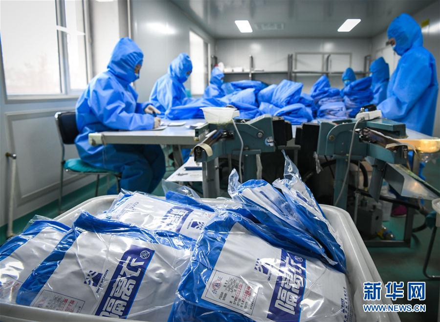 （在習(xí)近平新時(shí)代中國特色社會主義思想指引下&mdash;&mdash;新時(shí)代新作為新篇章&middot;習(xí)近平總書記關(guān)切事&middot;圖文互動）（3）不放松！&mdash;&mdash;各地努力抓緊抓實(shí)抓細(xì)疫情防控