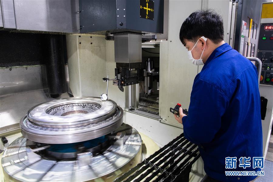 (圖文互動)(3)湖南:響應(yīng)降級 經(jīng)濟提速 防控不松