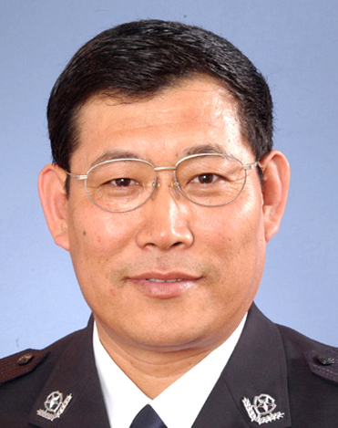 （為了民族復(fù)興&middot;英雄烈士譜&middot;圖文互動(dòng)）（3）豐碑不朽鑒忠勇&mdash;&mdash;銘記犧牲在海地的八名中國維和警察