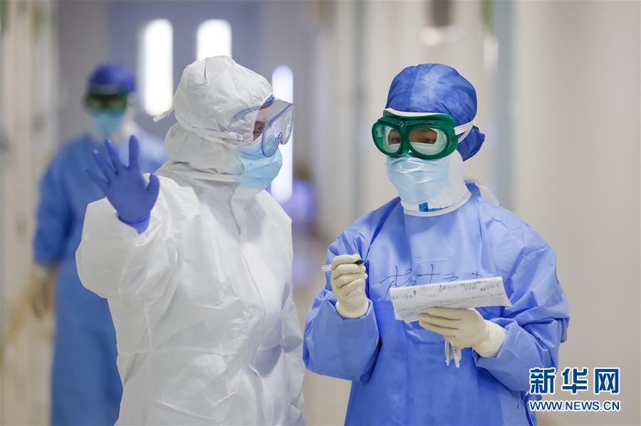 （新華全媒頭條&middot;圖文互動）（3）最美逆行者，武漢永遠記得你！&mdash;&mdash;首批援鄂醫(yī)療隊返程紀實