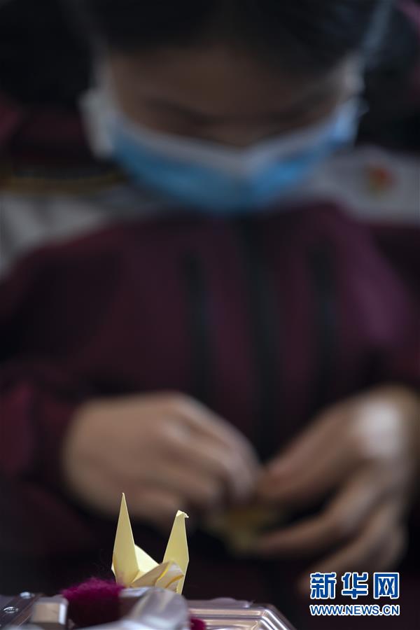 （新華全媒頭條&middot;圖文互動）（10）最美逆行者，武漢永遠記得你！&mdash;&mdash;首批援鄂醫(yī)療隊返程紀實