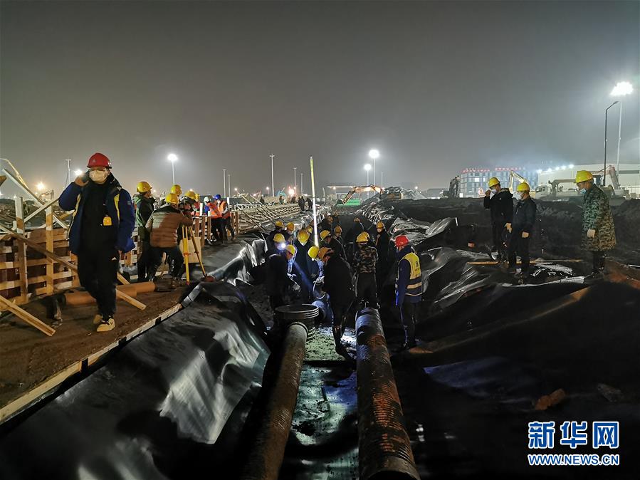 （一線抗疫群英譜&middot;圖文互動）（3）羅文浩：&ldquo;女兒，你的名字里有溫暖，有榮光！&rdquo;