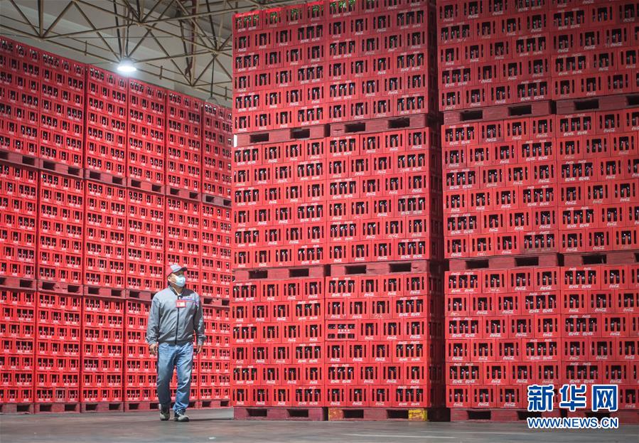 （新華全媒頭條&middot;圖文互動）（12）在艱難中重啟 在陣痛中復(fù)蘇&mdash;&mdash;湖北推動安全有序復(fù)工復(fù)產(chǎn)掃描