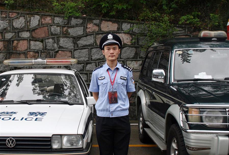 （為了民族復興&middot;英雄烈士譜&middot;圖文互動）張寧海：&ldquo;請跟我走，我來為大家照亮&hellip;&hellip;&rdquo;