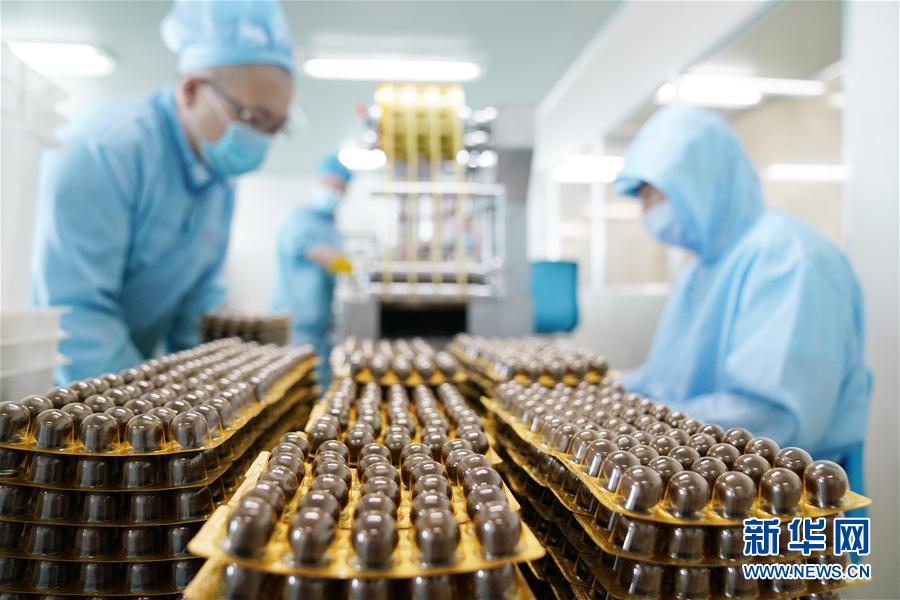 （新華全媒頭條&middot;圖文互動(dòng)）（11）春天，匯聚復(fù)蘇的力量&mdash;&mdash;寫在2020年首季中國(guó)經(jīng)濟(jì)收官之際