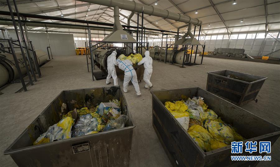 （聚焦疫情防控&middot;圖文互動(dòng)）（7）&ldquo;隱蔽&rdquo;防線(xiàn)上的阻擊戰(zhàn)&mdash;&mdash;武漢醫(yī)療廢物處理從&ldquo;全線(xiàn)告急&rdquo;到&ldquo;日產(chǎn)日清&rdquo; 