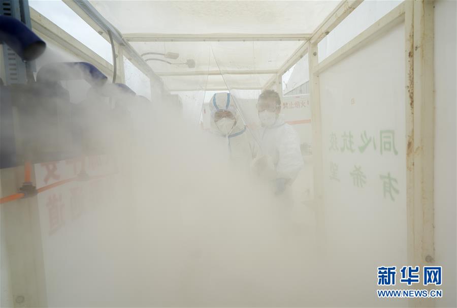 （聚焦疫情防控&middot;圖文互動(dòng)）（16）&ldquo;隱蔽&rdquo;防線(xiàn)上的阻擊戰(zhàn)&mdash;&mdash;武漢醫(yī)療廢物處理從&ldquo;全線(xiàn)告急&rdquo;到&ldquo;日產(chǎn)日清&rdquo; 