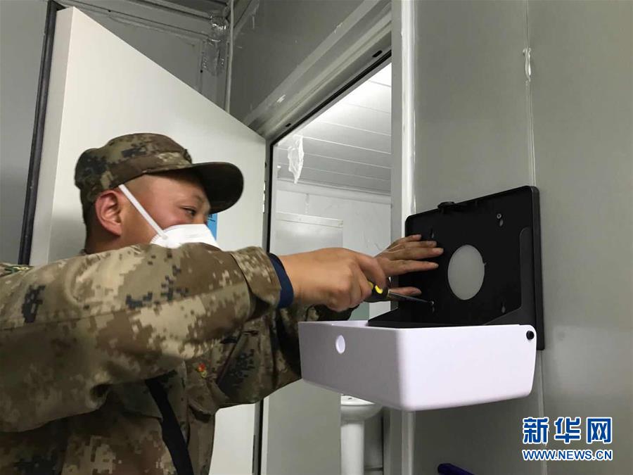 （新華全媒頭條&middot;圖文互動）（12）致敬&ldquo;沉默的英雄&rdquo;&mdash;&mdash;記武漢火神山雷神山醫(yī)院的建設(shè)者